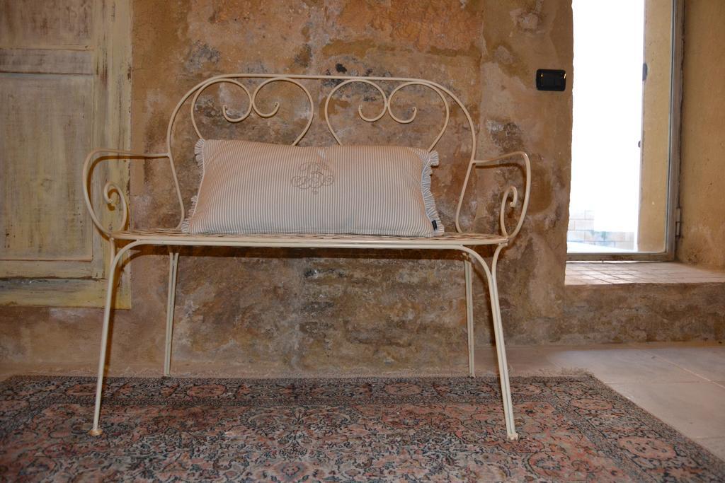 Le Stanze Dello Scirocco Sicily Luxury Bed and Breakfast Αγκριτζέντο Εξωτερικό φωτογραφία