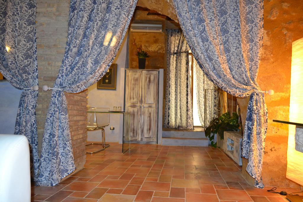 Le Stanze Dello Scirocco Sicily Luxury Bed and Breakfast Αγκριτζέντο Δωμάτιο φωτογραφία