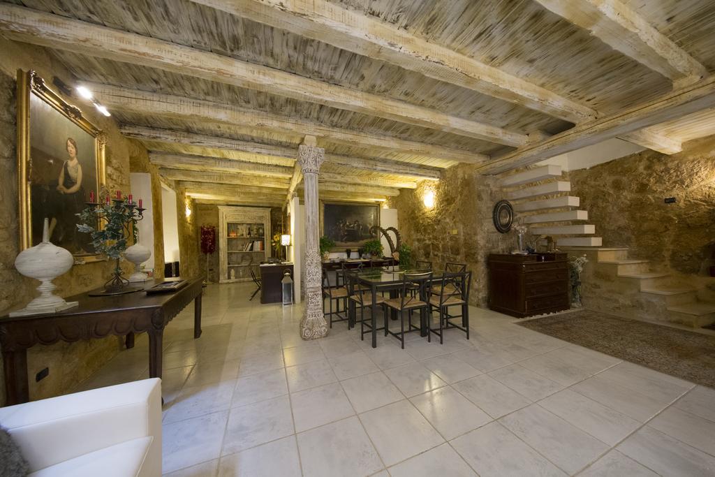 Le Stanze Dello Scirocco Sicily Luxury Bed and Breakfast Αγκριτζέντο Εξωτερικό φωτογραφία